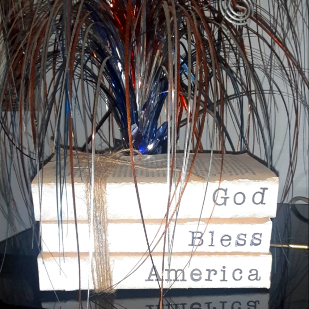 Patriotic Book Decor